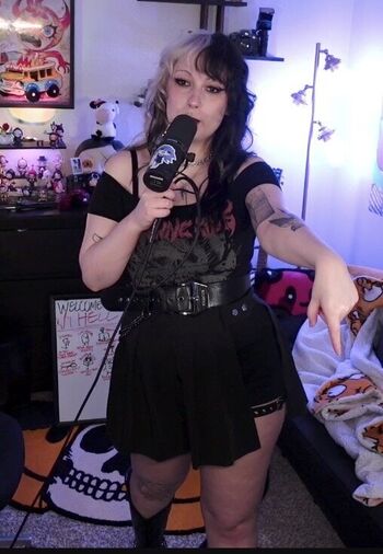 Full leaked Helloneptune private photo