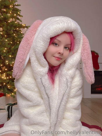 Full leaked Helly valentine private photo