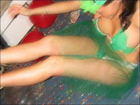 Full leaked Hen party private photo