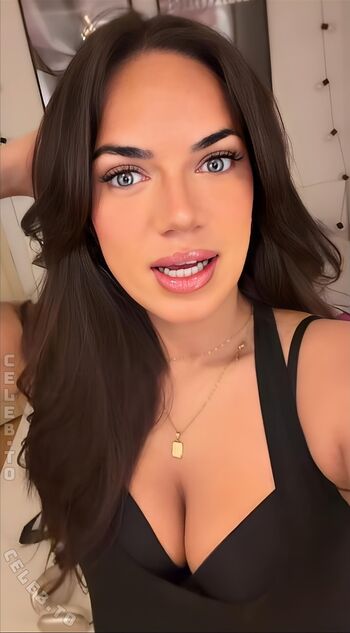 Full leaked Henna private photo