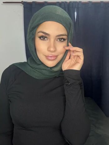 Full leaked Hessa khalifa private photo