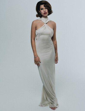 Full leaked Heycalibear page private photo