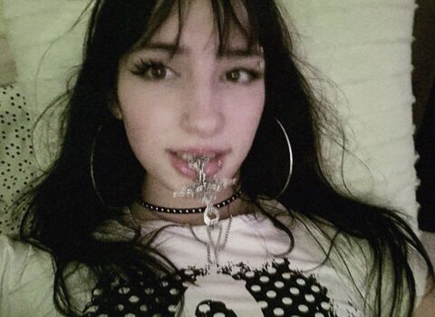 Full leaked Heyimjulezlol private photo