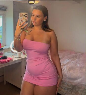 Full leaked Heyitsjules private photo