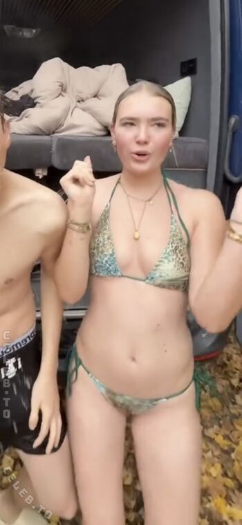 Full leaked Heylea private photo
