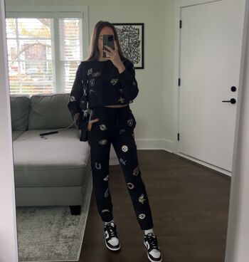Full leaked Heymoll private photo
