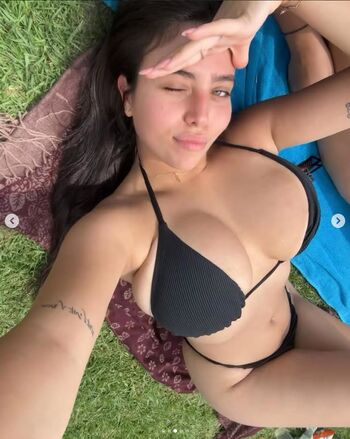 Full leaked Hilaluu private photo