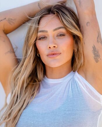Full leaked Hilary duff page private photo
