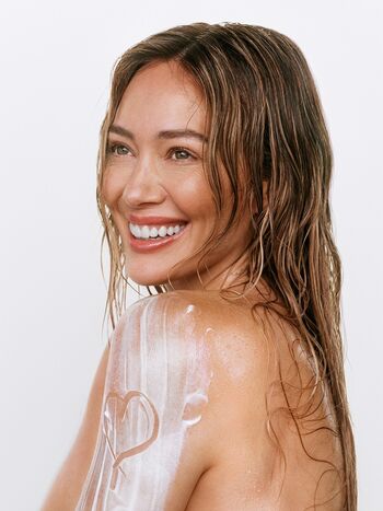 Full leaked Hilary duff private photo