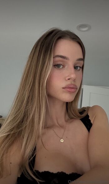 Full leaked Hiley grce  page private photo