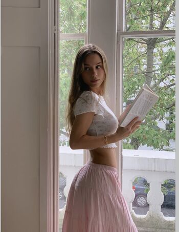 Full leaked Hiley grce private photo