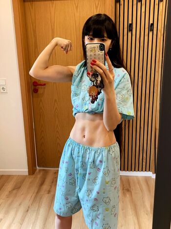 Full leaked Himari tsukishiro page private photo