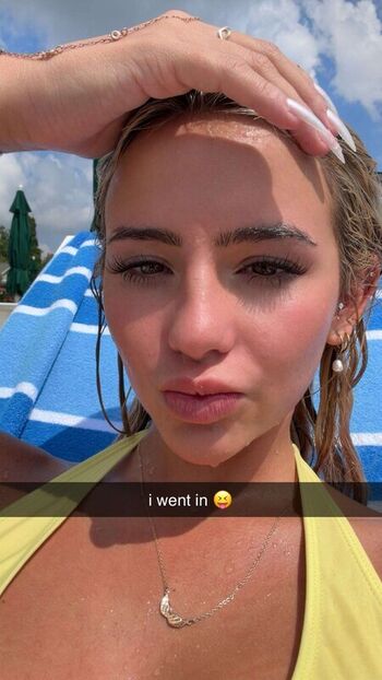 Full leaked Hippicam page private photo