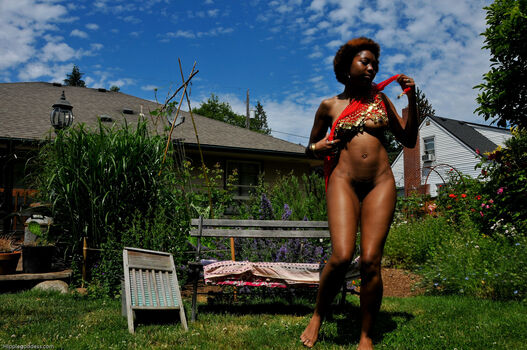 Full leaked Hippiegoddess private photo