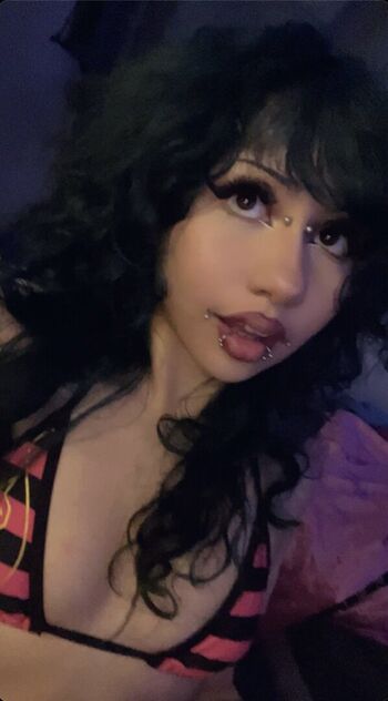 Full leaked Hispanic  page private photo