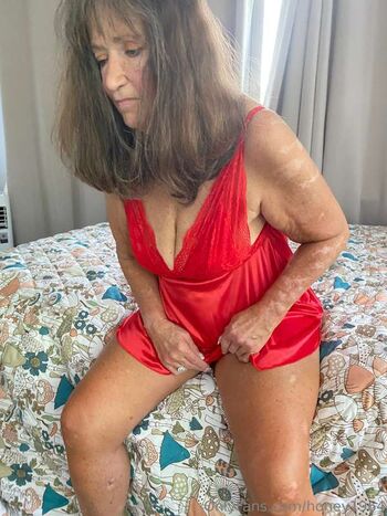 Full leaked Honey private photo