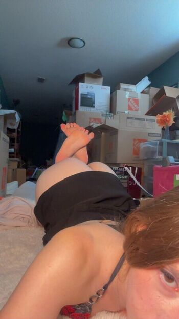 Full leaked Honeybeehost private photo