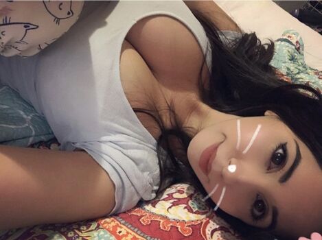 Full leaked Honeydewfawn private photo