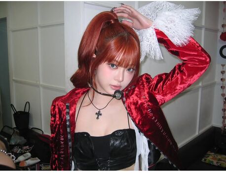 Full leaked Hong eunchae  page private photo