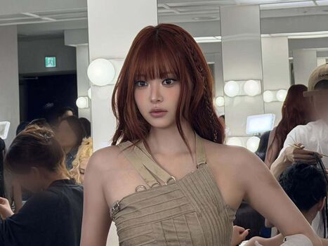 Full leaked Hong eunchae private photo