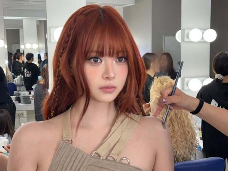 Full leaked Hong eunchae private photo