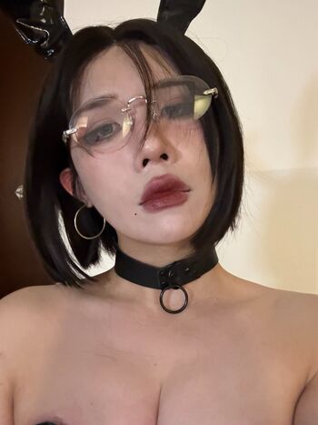 Full leaked Hongbin private photo