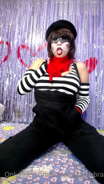 Full leaked Honneybonita private photo