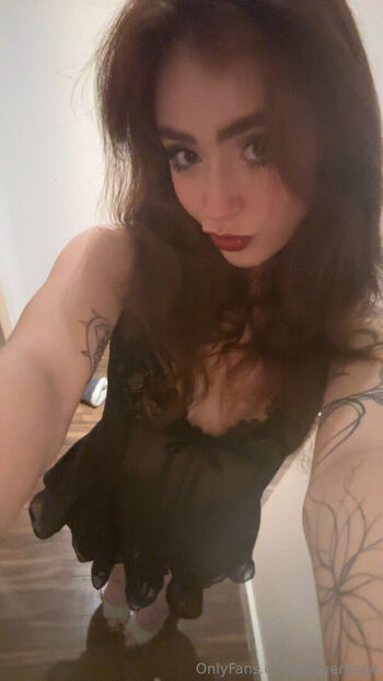 Full leaked Hope robertson private photo