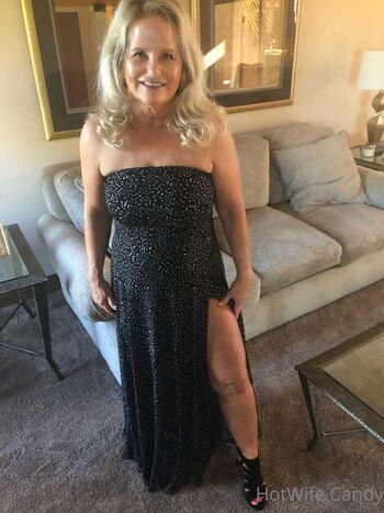 Full leaked Hot wife candy private photo