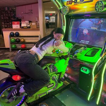 Hotblockchain / Emily Cocea / cryptobaddie1