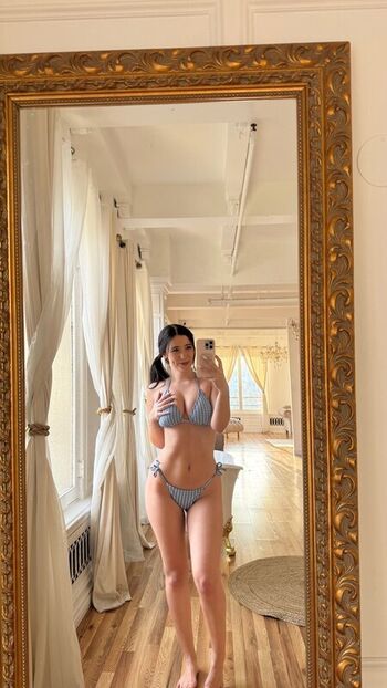 Full leaked Hotblockchain page private photo