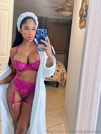 Full leaked Hotshothanah private photo