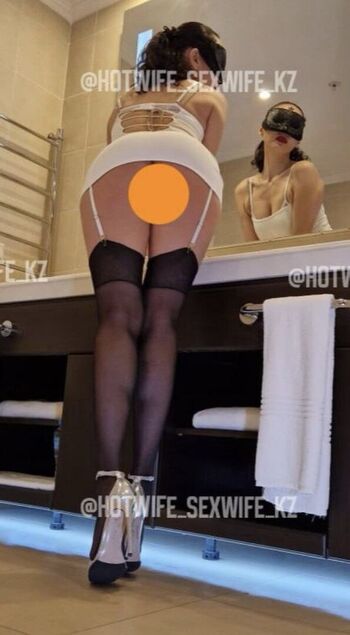 Full leaked Hotwife sexwife page private photo