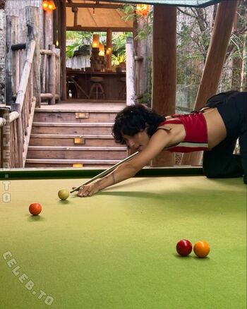 Full leaked Howshirli private onlyfans photo