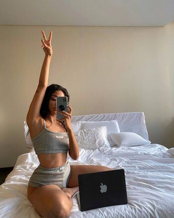 Full leaked Huda shahin private photo