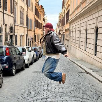 Huh Yunjin 허윤진