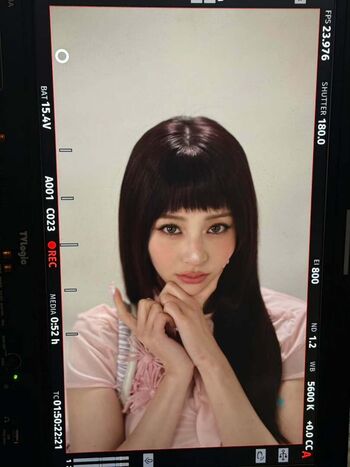 Full leaked Huh yunjin private onlyfans photo