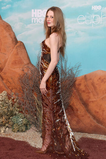 Full leaked Hunter schafer page private photo