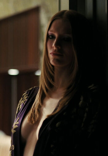 Full leaked Hunter schafer private photo