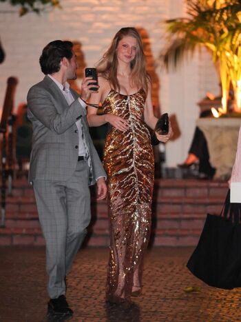 Full leaked Hunter schafer private photo