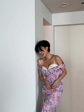 Full leaked Hwasa private photo