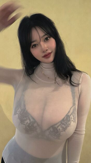 Full leaked Hyo private photo