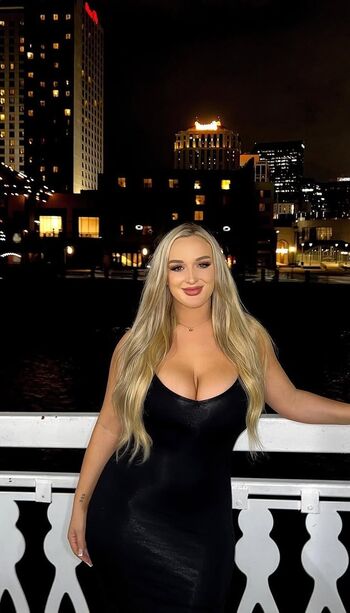 Full leaked Iam emilyanne page private photo