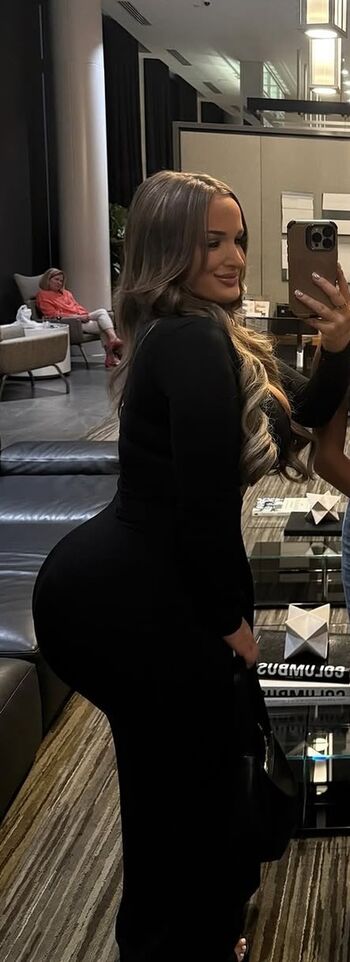 Full leaked Iam emilyanne private photo