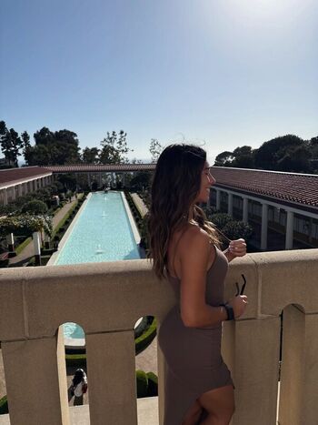 Full leaked Iambaylee private photo