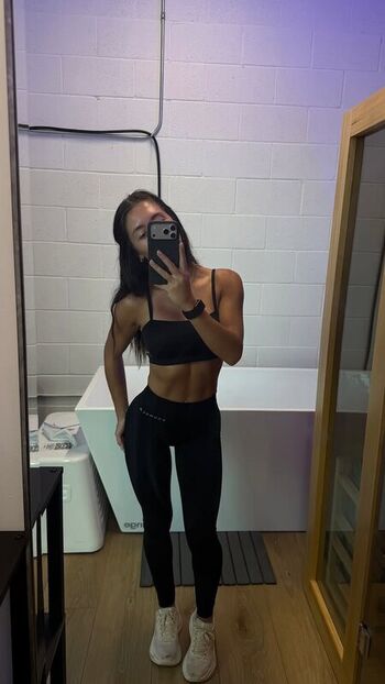 Full leaked Iambaylee private photo