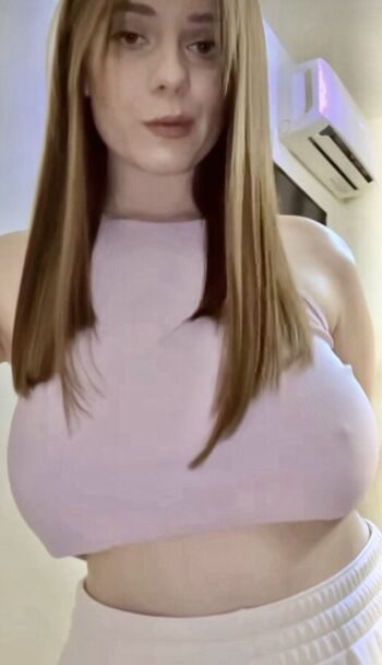 Full leaked Iamlilirii private photo