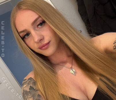 Full leaked Iamnotsure private photo