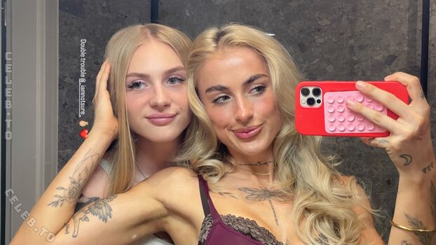 Full leaked Iamnotsure private photo