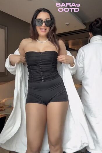 Full leaked Iconicakes private photo